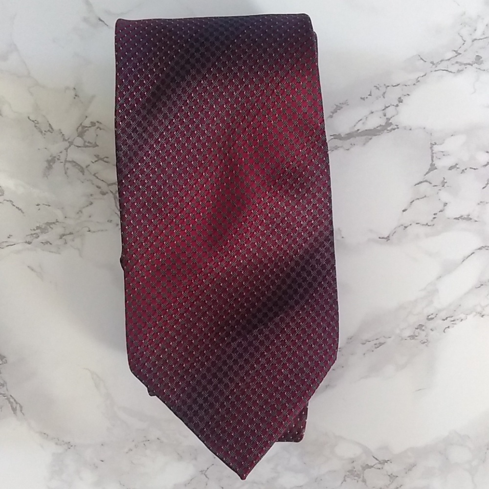 Van Heusen Tie Stain Resistant 100% Silk